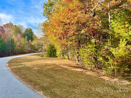 2 26 Acres Round Mountain Parkway 68