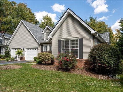 112 Petunia Lane