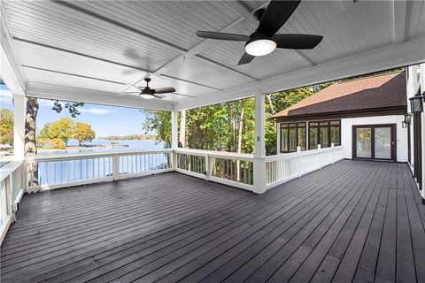 21400 Rosslare Court sold home in Waterford Point, Cornelius, NC