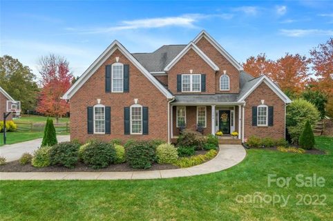 106 Mandarin Drive
