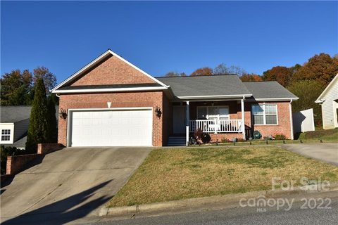 1140 Stephenson Court sold home in Stephenson Village, Lenoir, NC