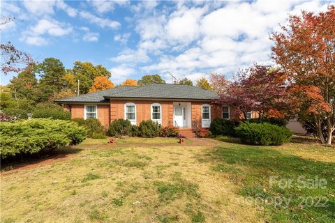 644 Bancroft Drive