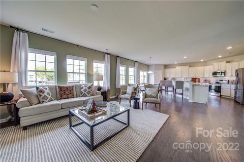 228 Abersham Drive 322