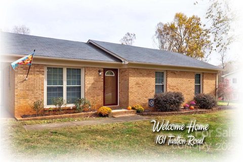 161 Tarlton Road sold home in Carol Lynn Acres, Statesville, NC