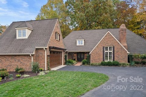 4434 3rd Street Lane
