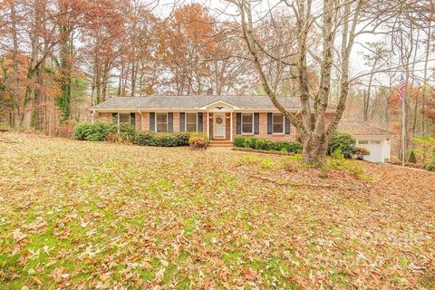 40 West Ridge Road sold home in Woodhaven, Mars Hill, NC