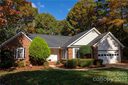 13800 Woody Point Road sold home in Charlotte, SC