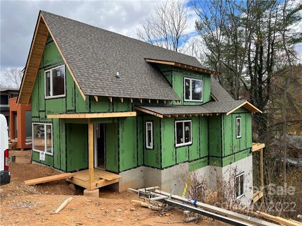 Previously sold for $822,621