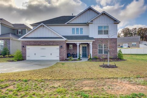 16167 Flame Azalea Court sold home in Beckett Cove, Charlotte, NC
