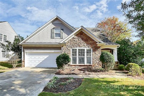 6902 Saranac Lane sold home in Matthews Ridge, Matthews, NC