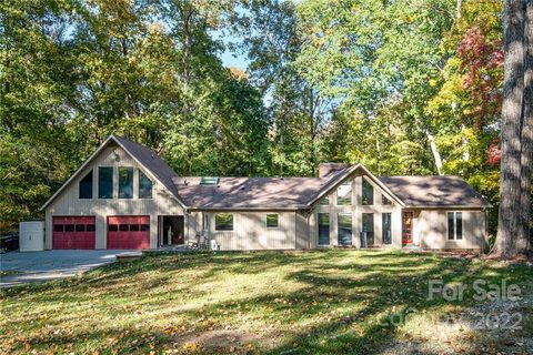 11546 Gelding Drive sold home in Steeplechase, Charlotte, NC