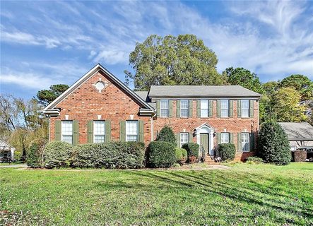 6627 Marion Lavern Road sold home in Cashion Woods, Huntersville, NC