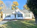 1532 Cambridge Heights Place sold home in Concord, SC