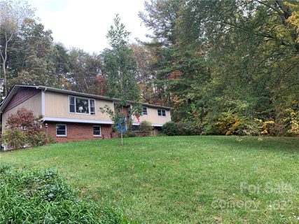12 Morris Drive sold home in Reems Creek Country Estates, Weaverville, NC