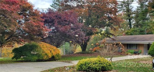 333 Deer Park Lake Road sold home in Deer Park Lake, Spruce Pine, NC
