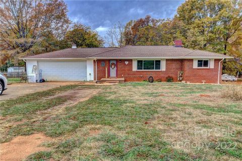 1709 Martin Road sold home in Stonewall Estates, Kings Mountain, NC