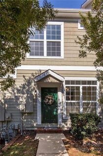 111 Woodsong Lane