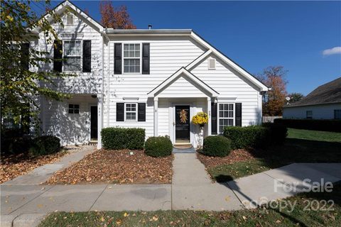 981 Heritage Parkway 41 sold townhome in Sheffield Pointe, Fort Mill, SC