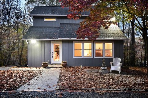 42724 Moonshine Drive sold home in Tall Whit Lake, New London, NC