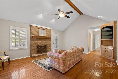 Previously sold for $410,000