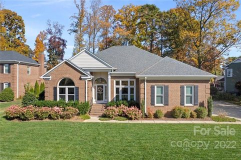 141 Prestwood Lane