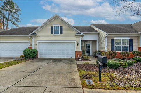 33124 Tanager Court