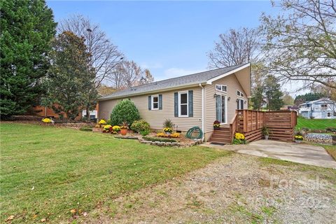 139 Bluewing Lane sold home in Lakeside Park, Mooresville, NC