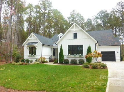 4282 Persimmon Road