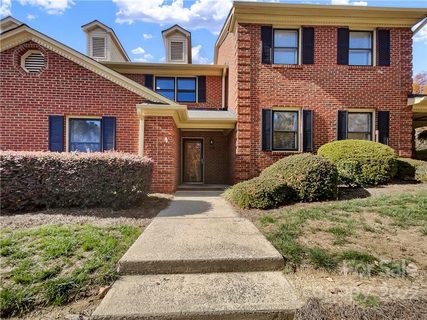 8431 Coulwood Oak Lane sold townhome in Coulwood Oaks, Charlotte, NC