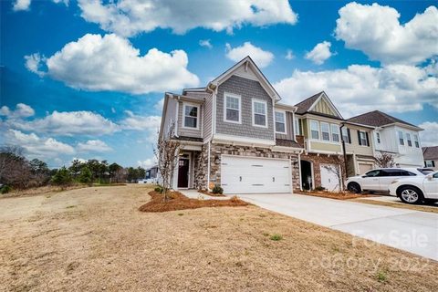 1405 Crest Creek Court