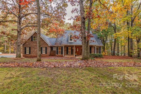 Previously sold for $460,000