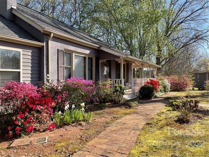 2500 Rocky Ford Road sold home in Greenfield, Newton, NC