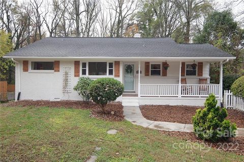 2824 Arnold Drive