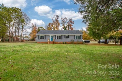 285 Mt Gallant Road sold home in Gentry Woods, York, SC