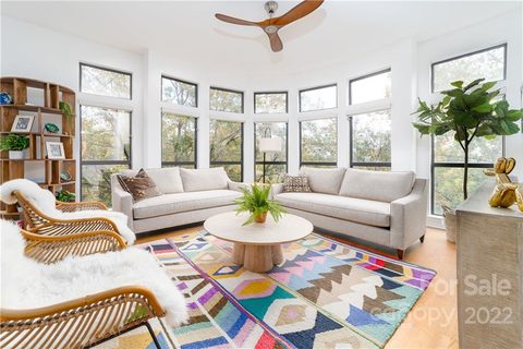 2125 Southend Drive 408