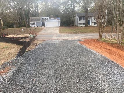 318 Regency Drive TCB8190