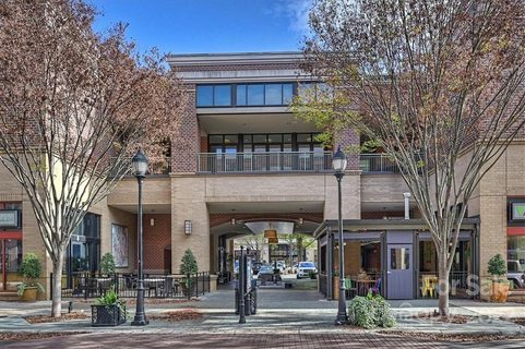 720 Governor Morrison Street 219 sold home in The Lofts At Morrison, Charlotte, NC