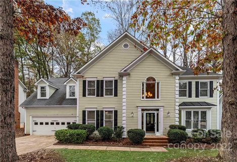 8713 New Oak Lane