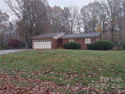818 Driftwood Road sold home in Fernwood Forrest, Lincolnton, NC