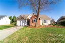 1057 Ridgefield Circle sold home in Indian Trail, SC