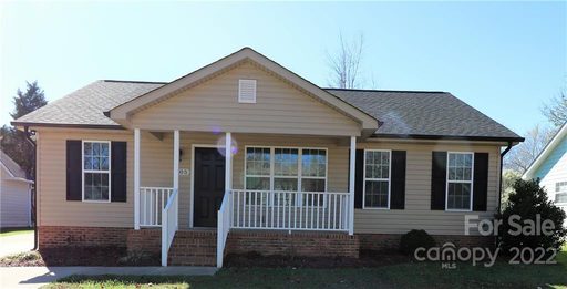 205 Coventry Drive sold home in Village at Indian Trail, Indian Trail, NC