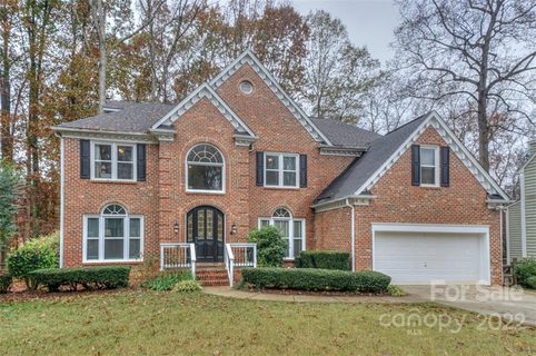 8636 Summerfield Lane