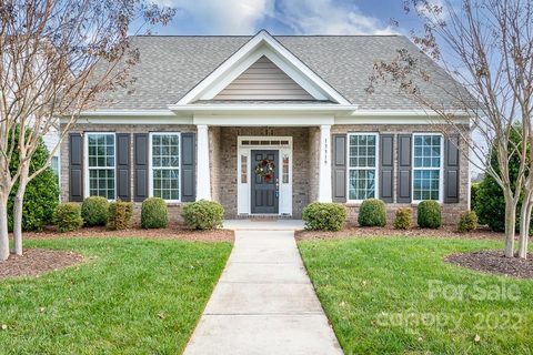 13319 Hazelbrook Lane