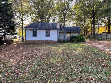 350 Poplar Street sold home in Pine Village, Lincolnton, NC