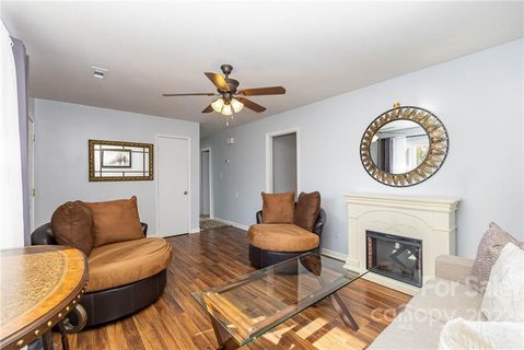 3132 Cedarhurst Drive