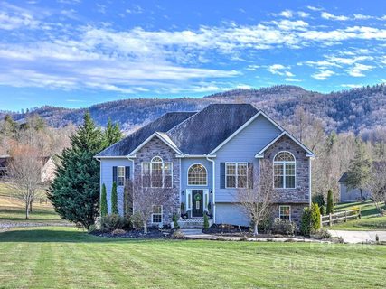 15 Rock View Court sold home in Crab Creek Valley, Hendersonville, NC