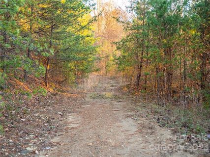 717 Hunters Ridge Road sold lot in Hunters Ridge, Canton, NC