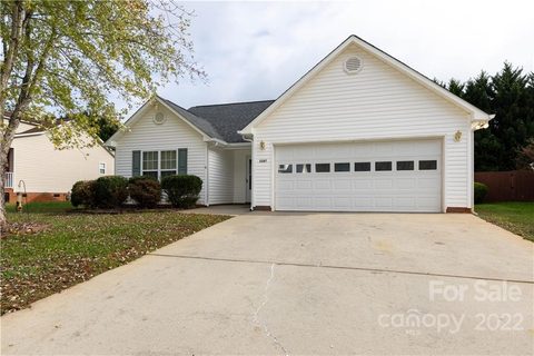 2287 Nuthatch Drive