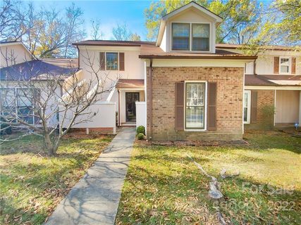 Previously sold for $278,000