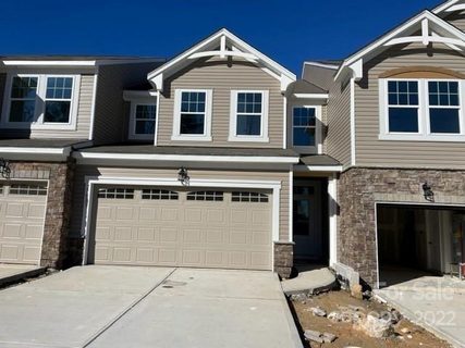 5623 De Vere Drive 109 Claymore
